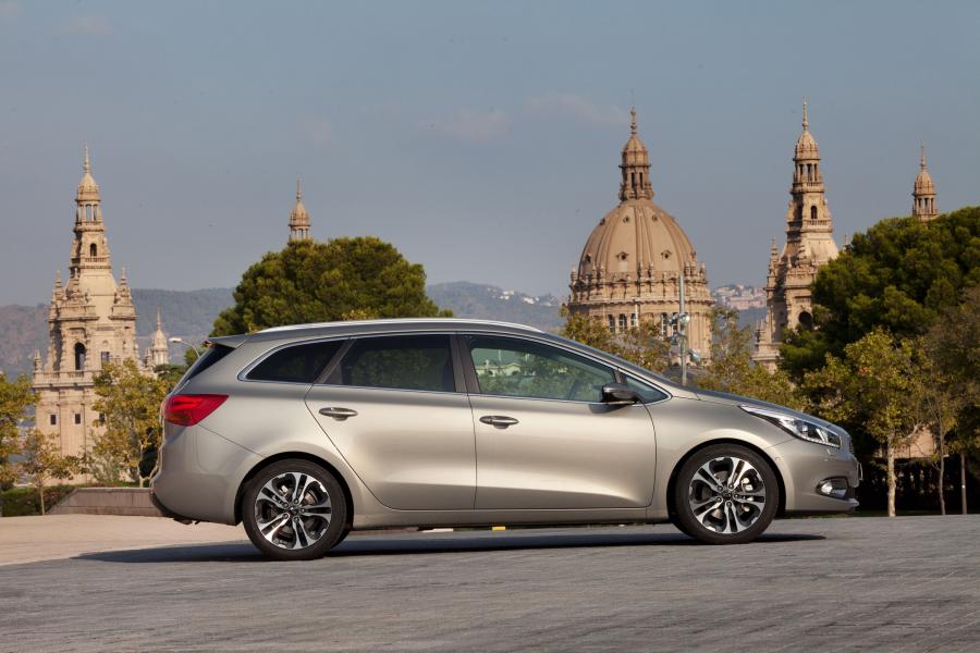  Kia cee&rsquo;d Station Wagon 2012 года  (фото 71 из 89)